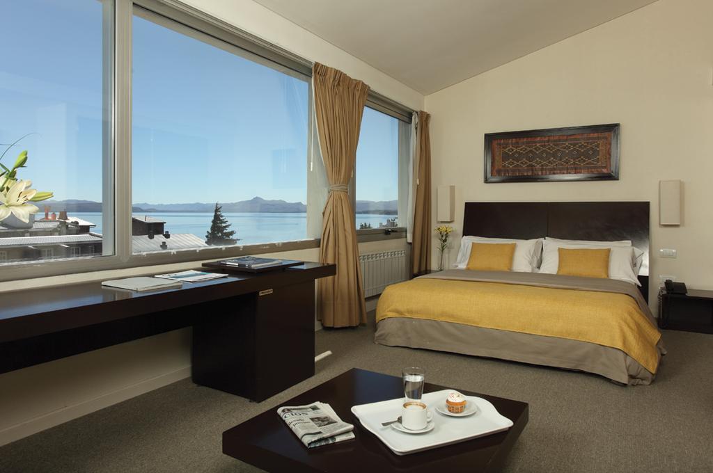 Dazzler Bariloche Hotel Bagian luar foto